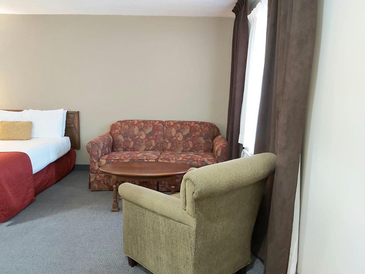 Seely'S Motel Shediac Exterior photo