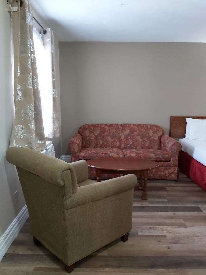 Seely'S Motel Shediac Exterior photo